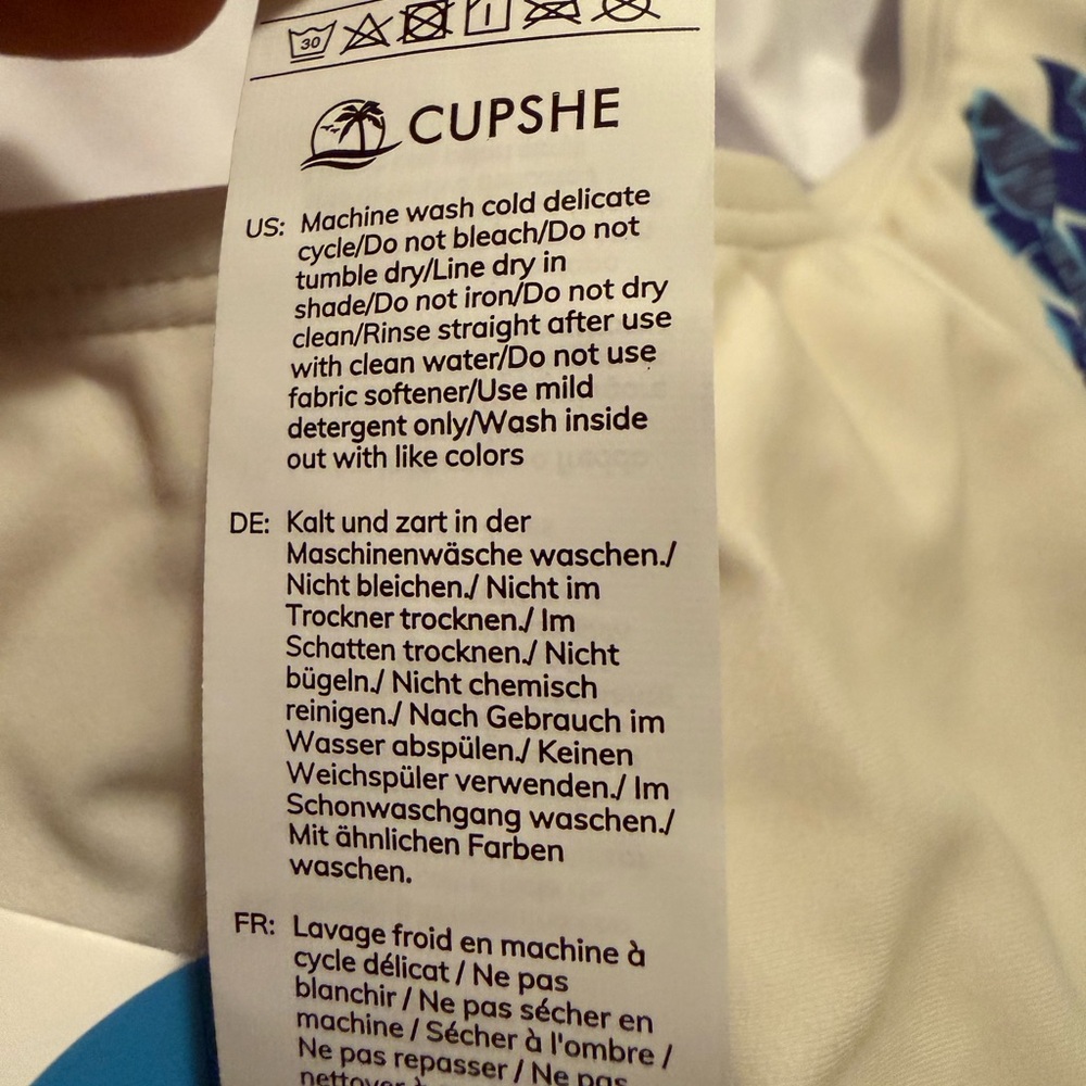 NWT Cupshe Blue and White Floral One Piece Swimsuit - Picture 7 of 7